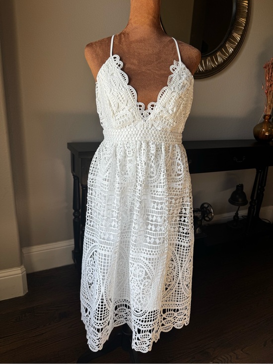 Bardot Dresses & Skirts - NWOT Bardot Versailles White Crochet Lace Midi Dress | Revolve LWD
